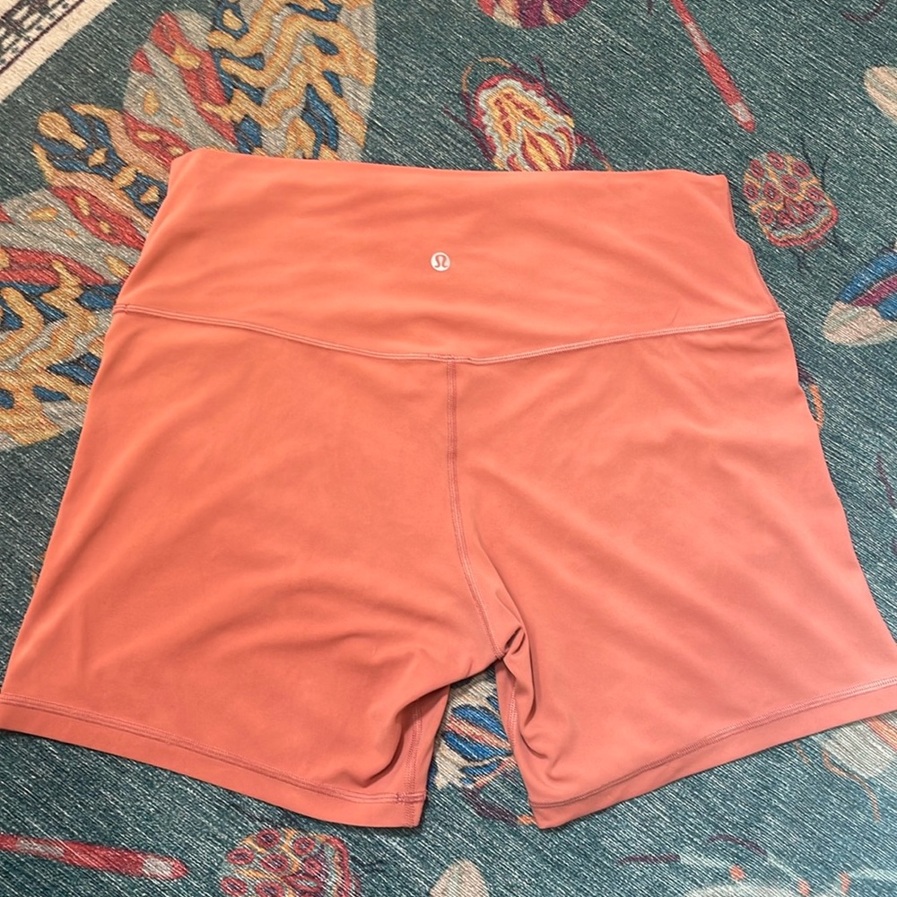 Gorgeous terra-cotta peach Lululemon biker shorts high waisted 14